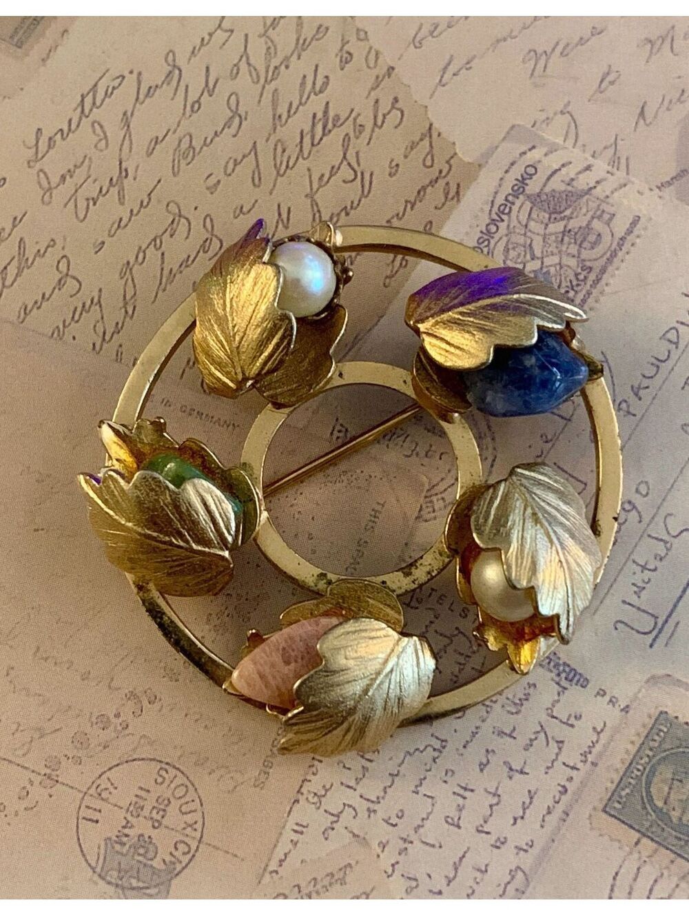 Signed Sarah Coventry Vintage Wreath Figural Floral Bud Brooch Pin